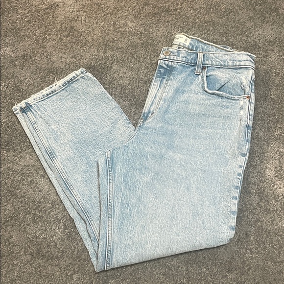 EC Abercrombie & Fitch The 90's Straight Ultra High Rise Curve Love - Size 14S - Picture 3 of 4